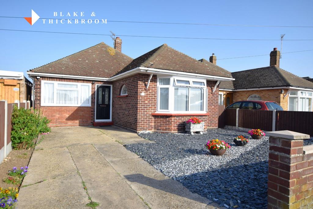 ClactononSea 2 bed detached bungalow for sale £338,000