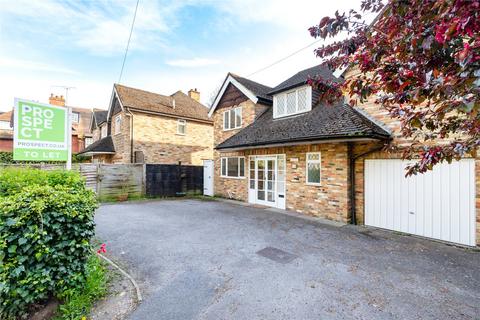 4 bedroom detached house to rent, Gringer Hill, Maidenhead, Berkshire, SL6