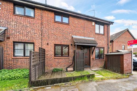 28 Haygreen Close, Kingston Upon Thames, KT2 7TS