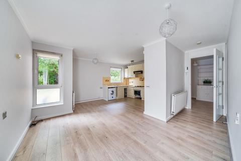 1 bedroom apartment for sale, Melrose Road, Weybridge, KT13