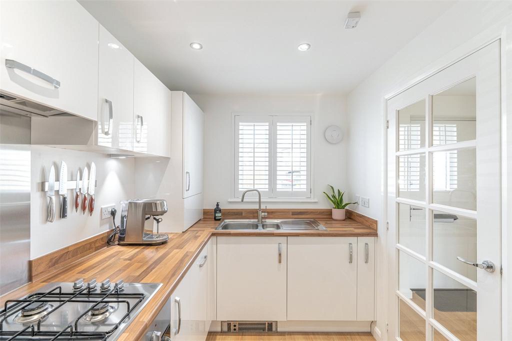 Kitchen Alt