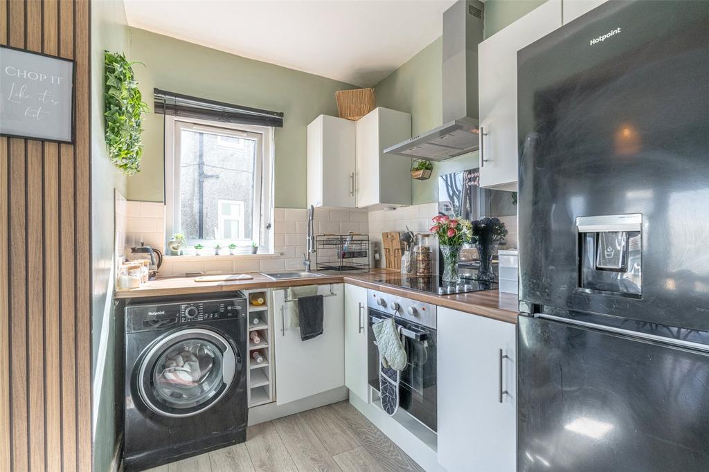 Kitchen Alt