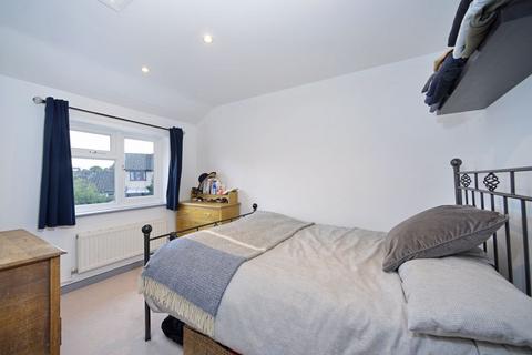 39 Elm Park, Cranleigh, GU6 8UG