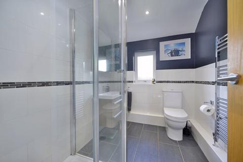 39 Elm Park, Cranleigh, GU6 8UG