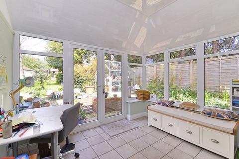 undefined, Knowle Lane, Cranleigh