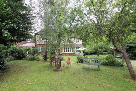 undefined, Knowle Lane, Cranleigh, GU6
