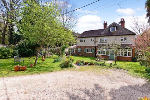 4 bedroom semi-detached house for sale, Knowle Lane, Cranleigh, GU6