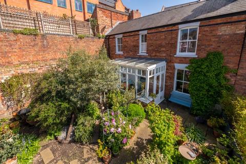 Summerdown Beaumont Fee, Lincoln, LN1 1EZ