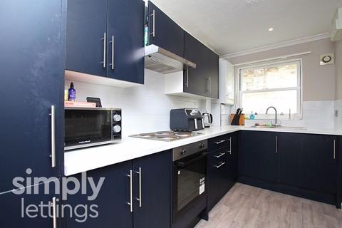 2 bedroom house to rent, Shirley Street, Hove