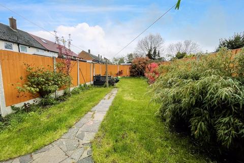 8 Barle Gardens, South Ockendon, RM15 5QP