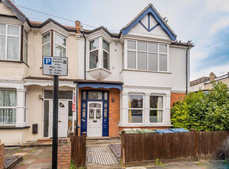 Rutland Road, Harrow 2 bed for sale £375,000