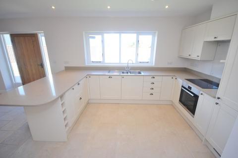 2 bedroom barn conversion to rent - Pitchcroft Lane, Woodcote, Newport
