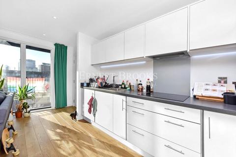 2 bedroom apartment for sale, Artisan Apartments, Legacy Wharf, Stratford, E15