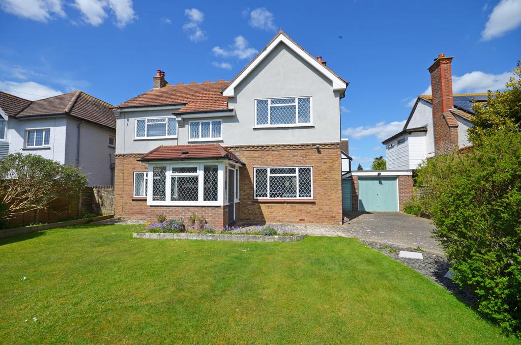 Parklands Avenue, Bognor Regis 4 bed detached house for sale £525,000