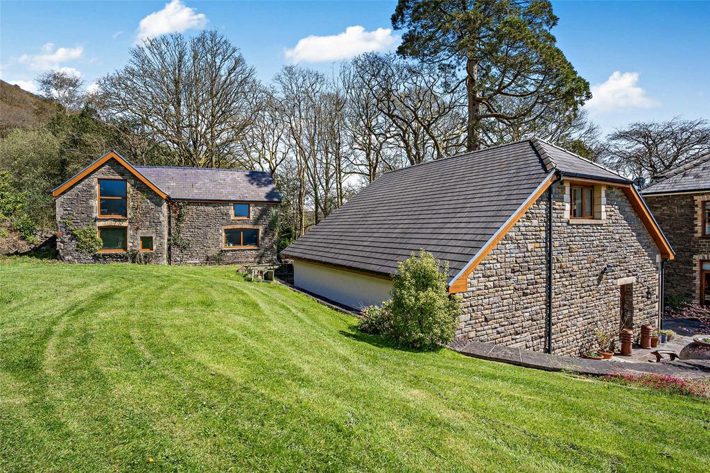 Garage, Coach House