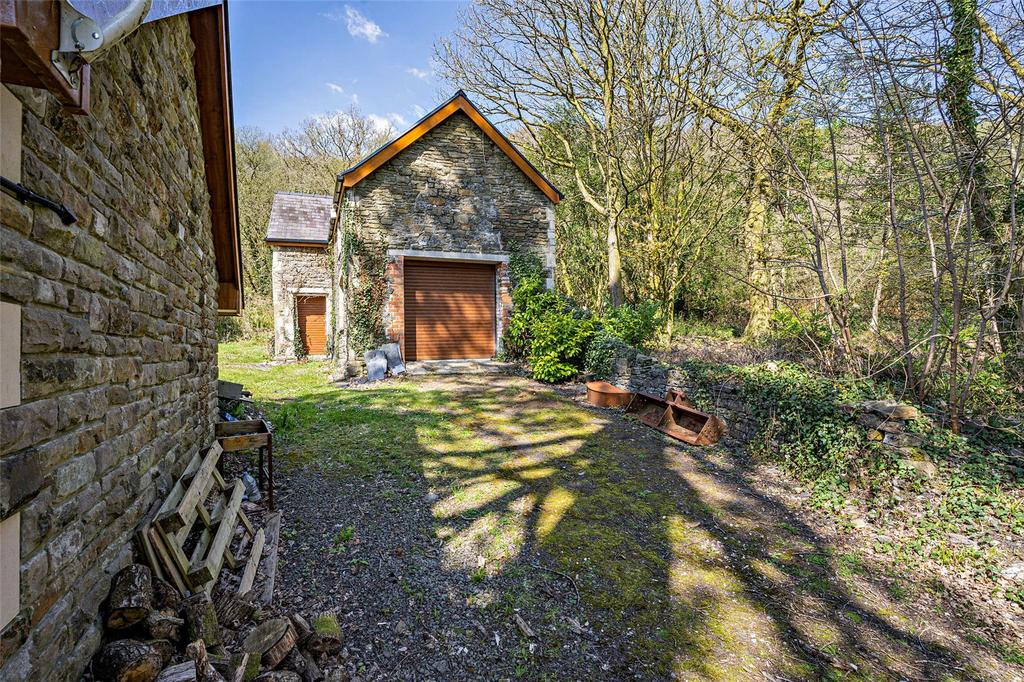 Coach House