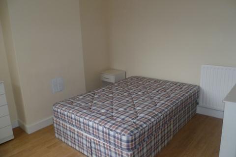 undefined, a Moreton Road South, Luton