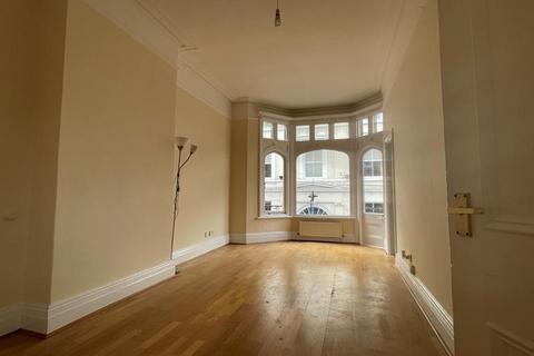 undefined, Flat 1, 14A Graham Road, Malvern, Worcestershire, WR14