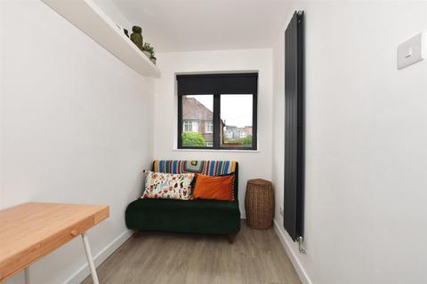 52 Bradstow Way, Broadstairs, CT10 1AJ