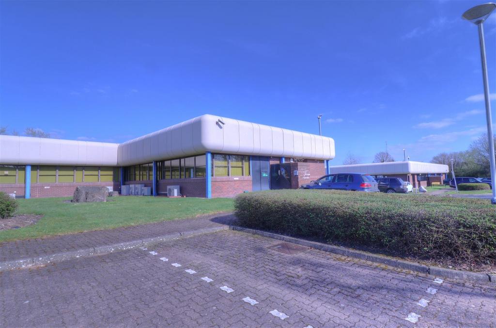 Unit 7, Centech Park, Fringe Meadow Road, Redditch Office to rent £