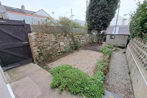 2 bedroom cottage to rent, Bosorne Road, St. Just, Penzance