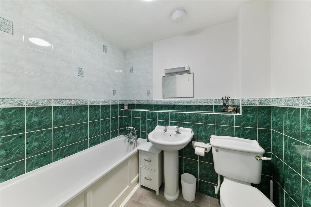 COCHRANE COURT, FLAT 1-13.jpg