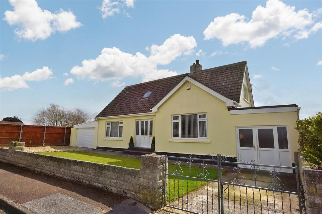 Richards Lane, Paynters Lane, Redruth 5 bed detached bungalow for sale