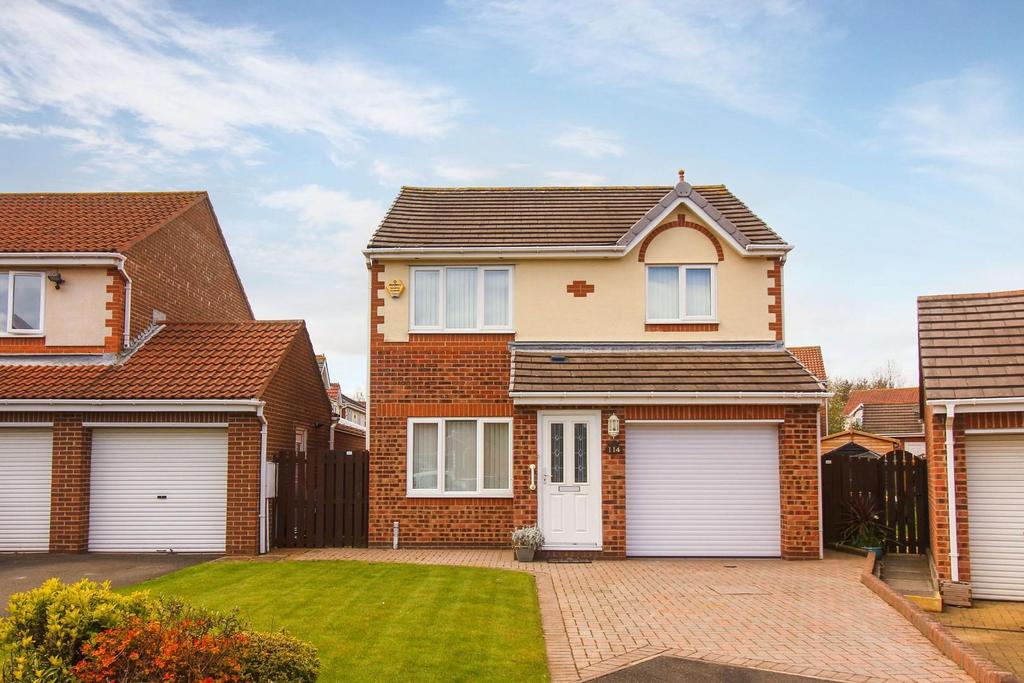 Monks Wood, North Shields 3 bed detached house for sale £300,000