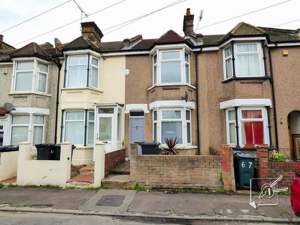 Knockhall Chase, Greenhithe 2 bed house £310,000