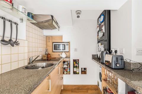 1 bedroom flat for sale - 172 Castelnau, Barnes, London, SW13