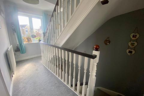 9 Baines Way, Grange Park, Northampton, NN4 5DP