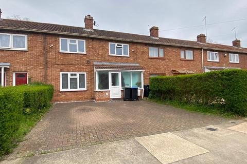 18 Birchfield Crescent, Northampton, NN3 2TG