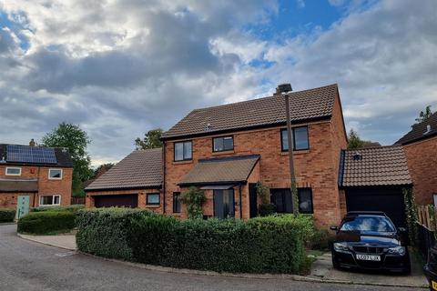 28 Longcross, Pennyland, Milton Keynes, MK15 8AP