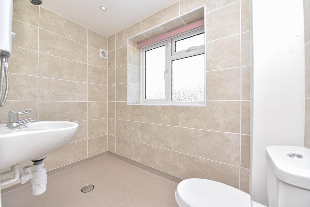 En-suite Wet Room