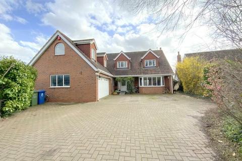 18 Church Lane, Keelby, Grimsby, DN41 8ED