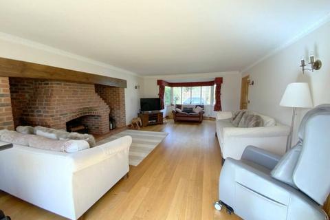 18 Church Lane, Keelby, Grimsby, DN41 8ED