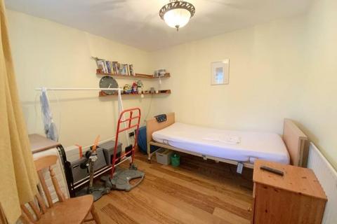 18 Church Lane, Keelby, Grimsby, DN41 8ED