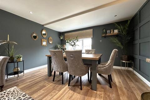 41 Grange Road, Newark, NG24 4LS