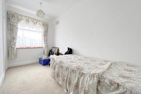 97 Amberley Road, Enfield, EN1 2QZ