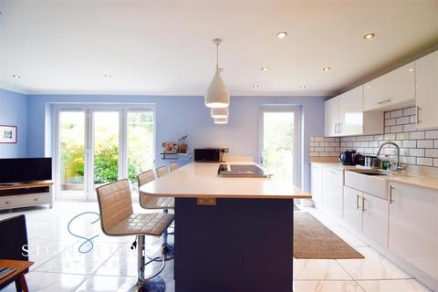 24 Rymill Close, Bovingdon, Hemel Hempstead, HP3 0JA