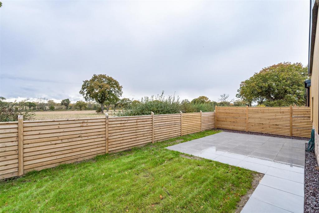 Plot 3 Harpers Gate-25 lo.jpg