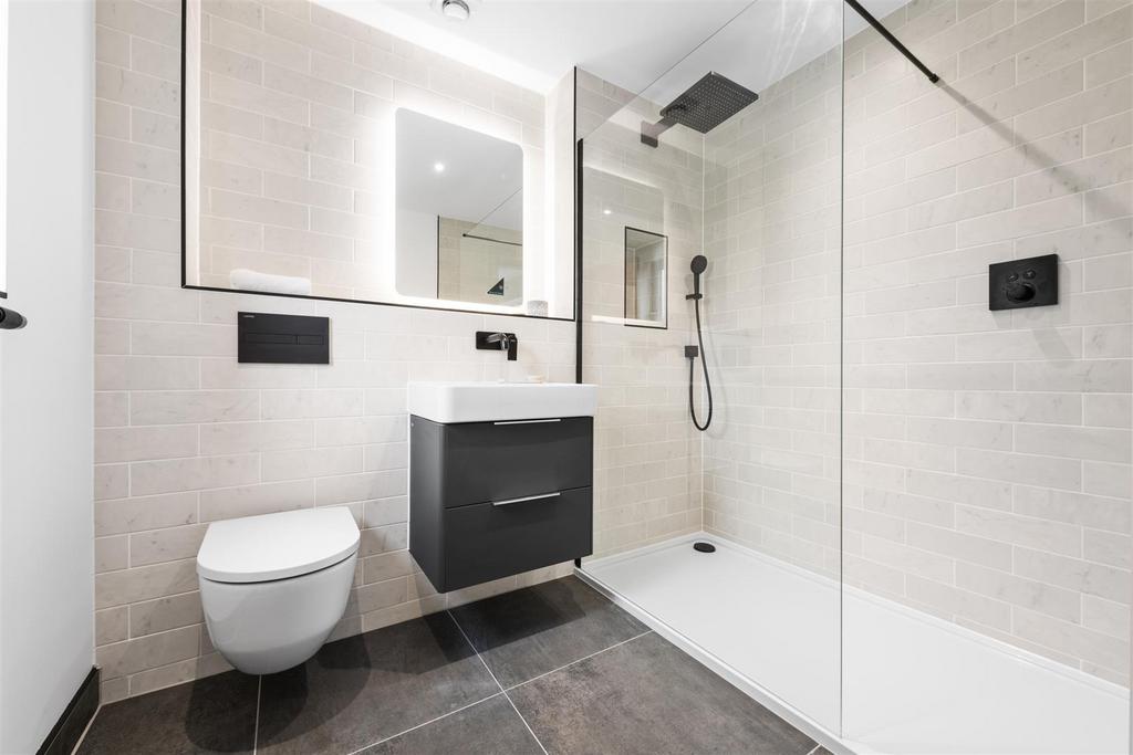 Plot 3 Harpers Gate, Bradnocks Marsh Lane, Hampton