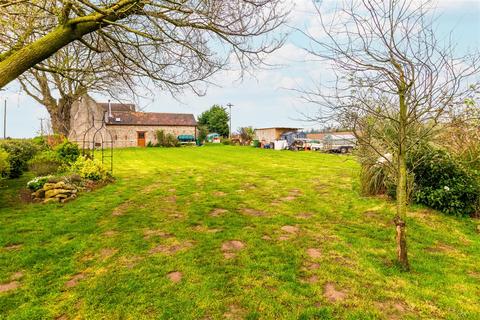 5 bedroom detached house for sale, Low Street, Little Fencote, Northallerton