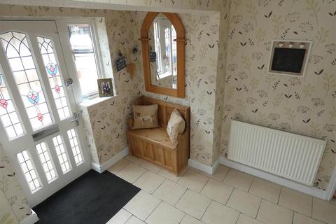 19 Telmah Close, Stretton, Burton-on-trent, DE13 0EF