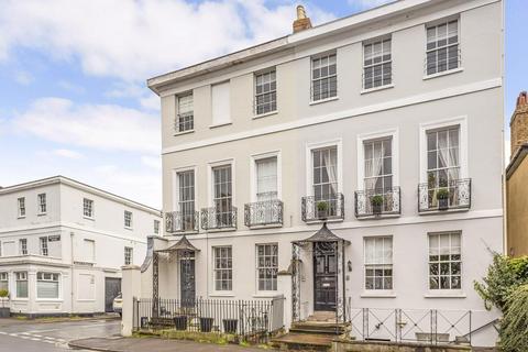 5 bedroom semi-detached house for sale - Hewlett Road, Cheltenham