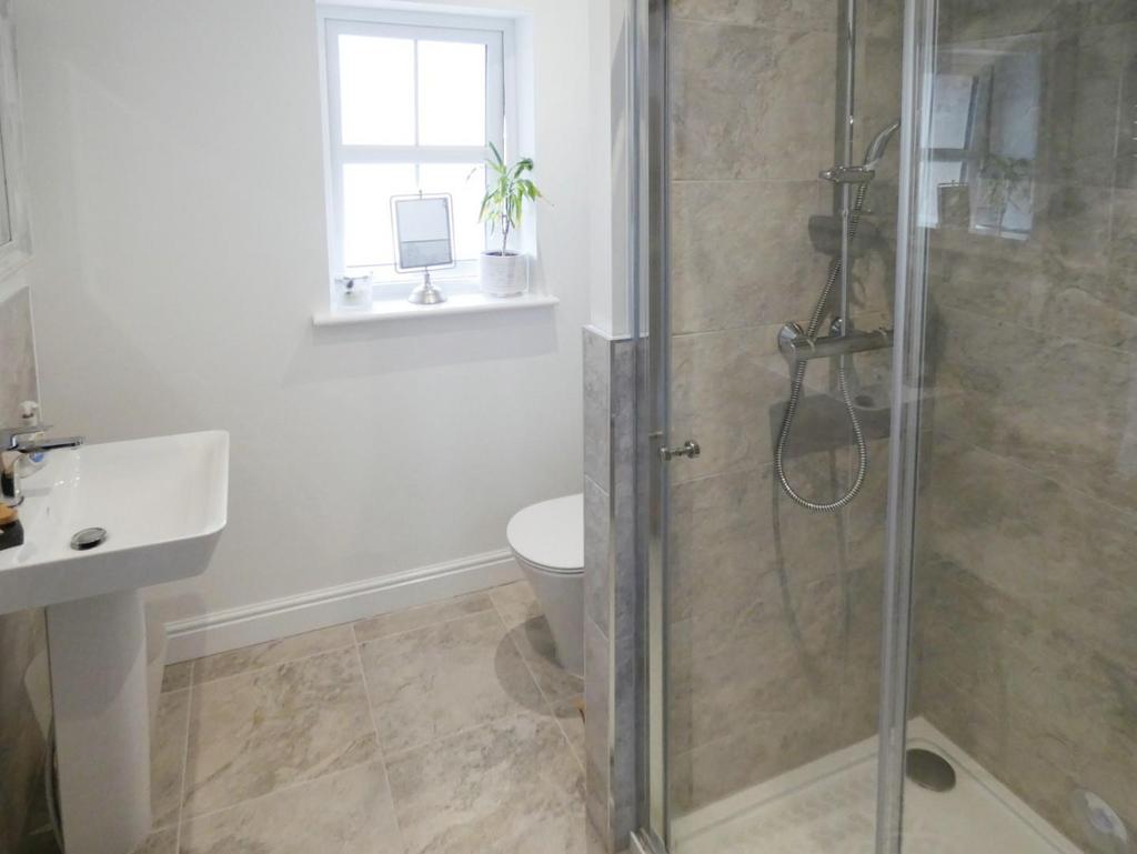 Master En-Suite