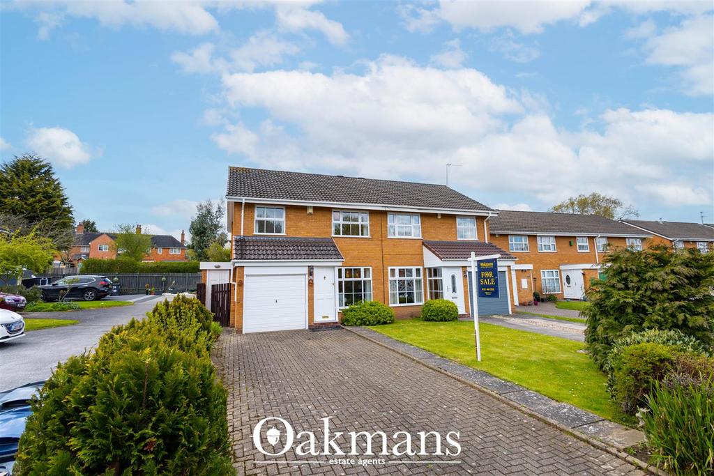 Berberry Close, Bournville Village Trust, Birmingham, B30 3 bed semi