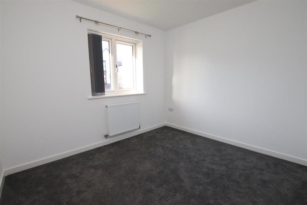 Bedroom 2.JPG