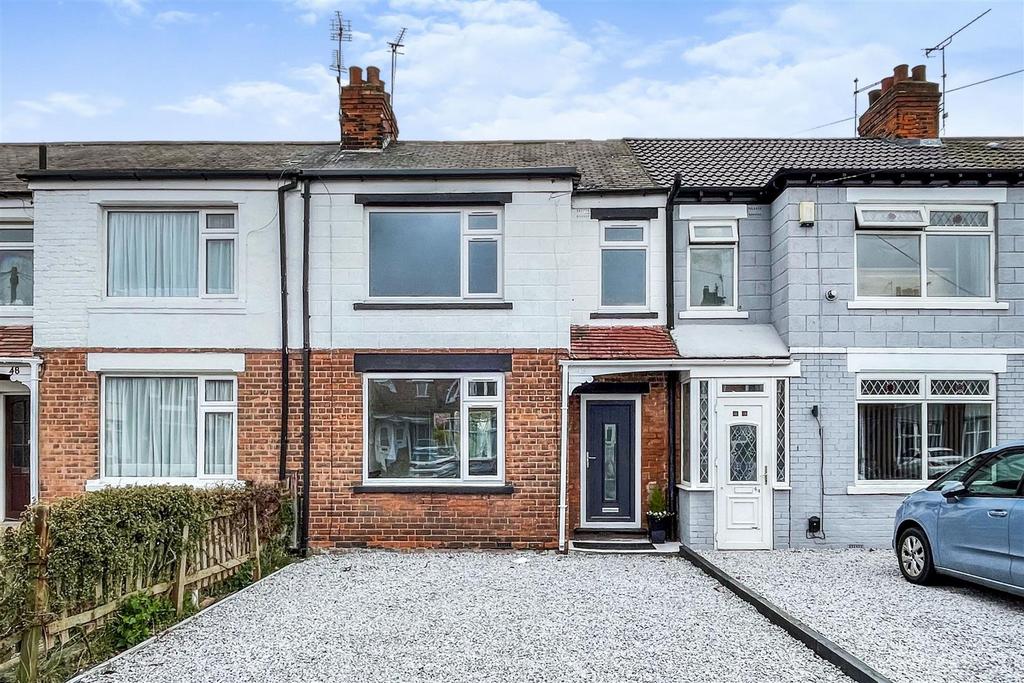 Lynton Avenue, Chanterlands Ave, Hull 3 bed terraced house for sale £