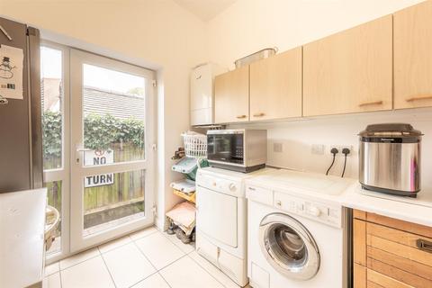 4 Knighton Close, Sutton Coldfield, B74 4BA